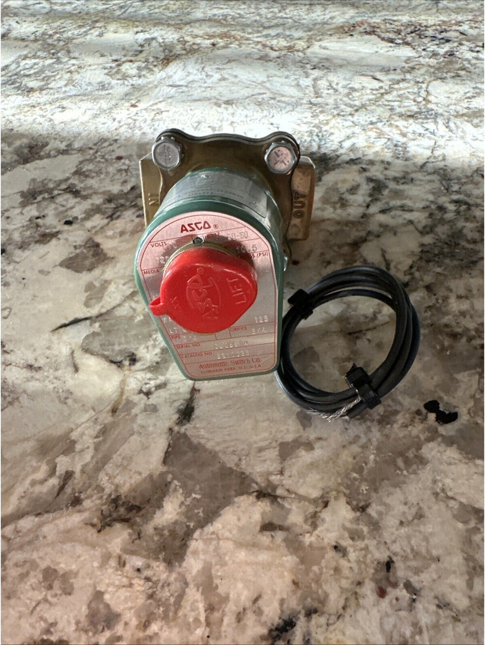 ASCO 104R General Purpose Solenoid Valve NEW WITHOUT BOX - FAST SHIPPING